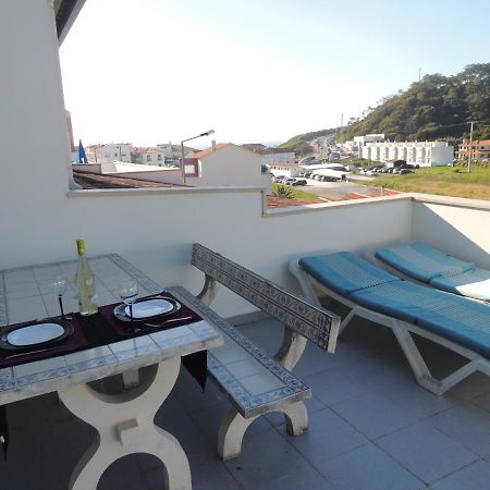 Casa Da Praia Das Paredes-Nazare Senhora da Vitoria Екстер'єр фото