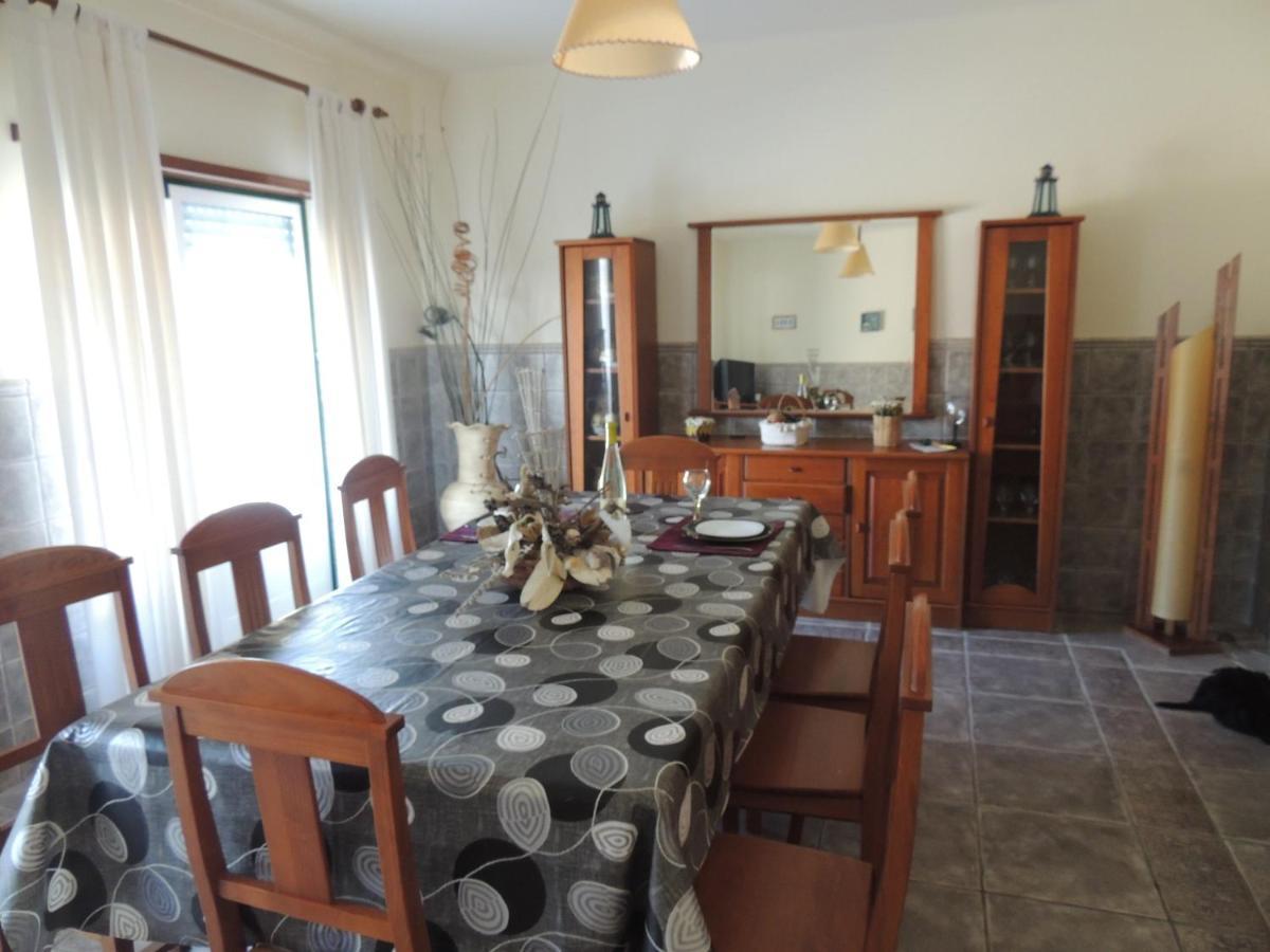 Casa Da Praia Das Paredes-Nazare Senhora da Vitoria Екстер'єр фото